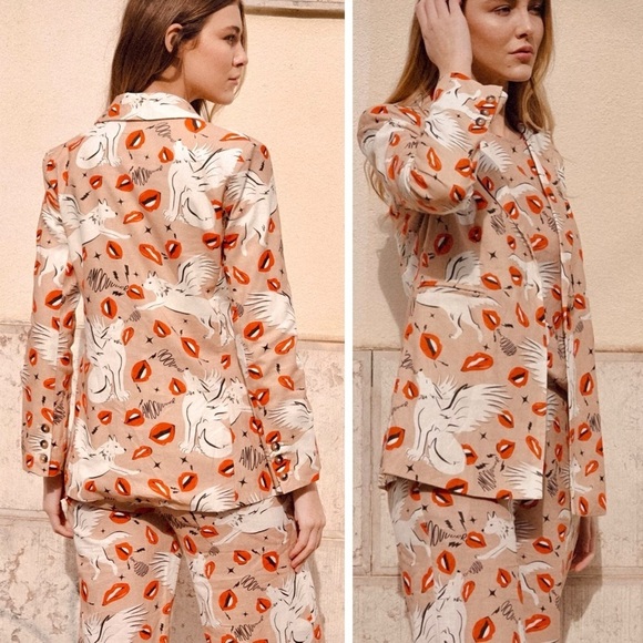LAS SURENAS Wolf Kisses Lip Amore Print Single Button Linen Loose Fit Blazer - Picture 8 of 16